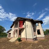 Ilfov Casa la rosu in Peris